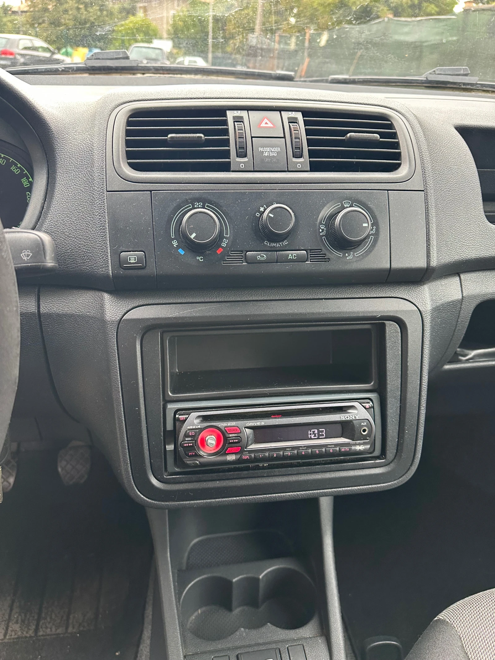 Skoda Fabia 1.2i | Mobile.bg — изображение 8