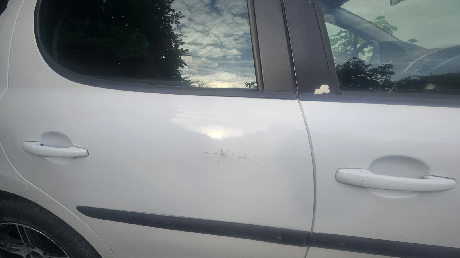 Peugeot 207  - изображение 8