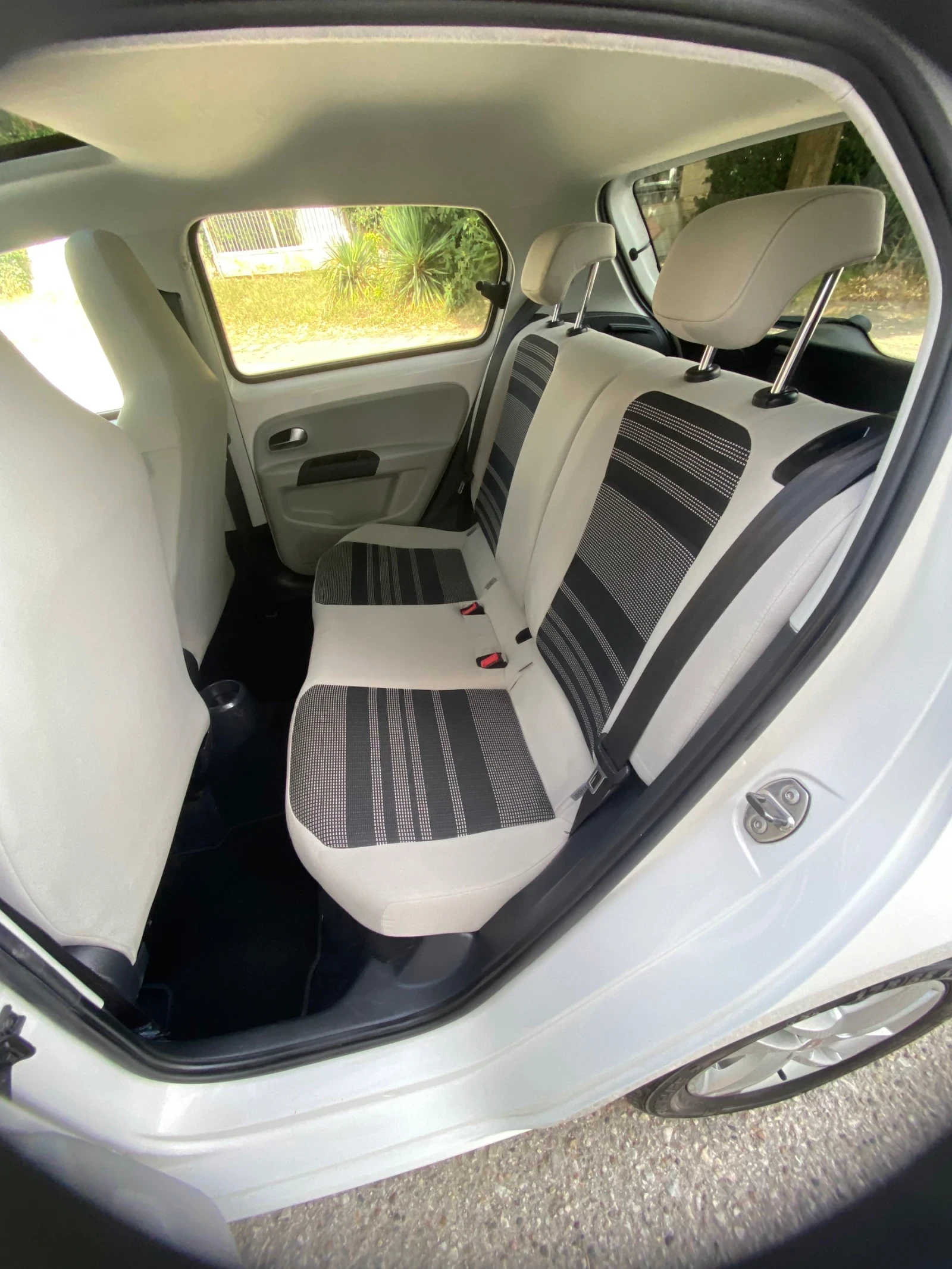 Seat Mii 1.0бензин НАВИ - изображение 10