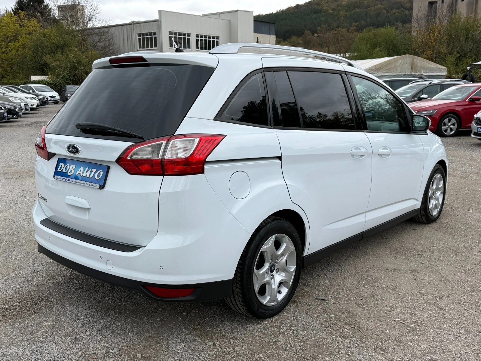Ford Grand C-Max 1.6CDTI-95к.с-94000км-климатроник - изображение 6