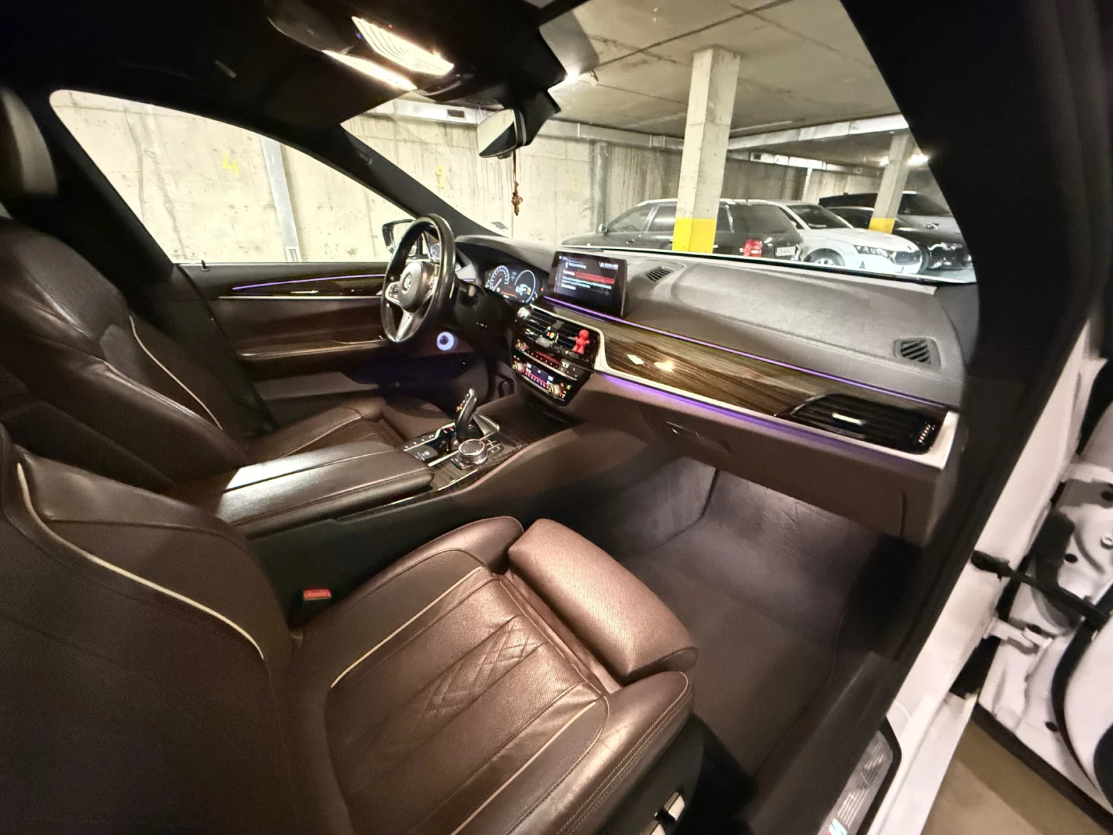 BMW 6 GT BMW 640d xDrive GT - изображение 9