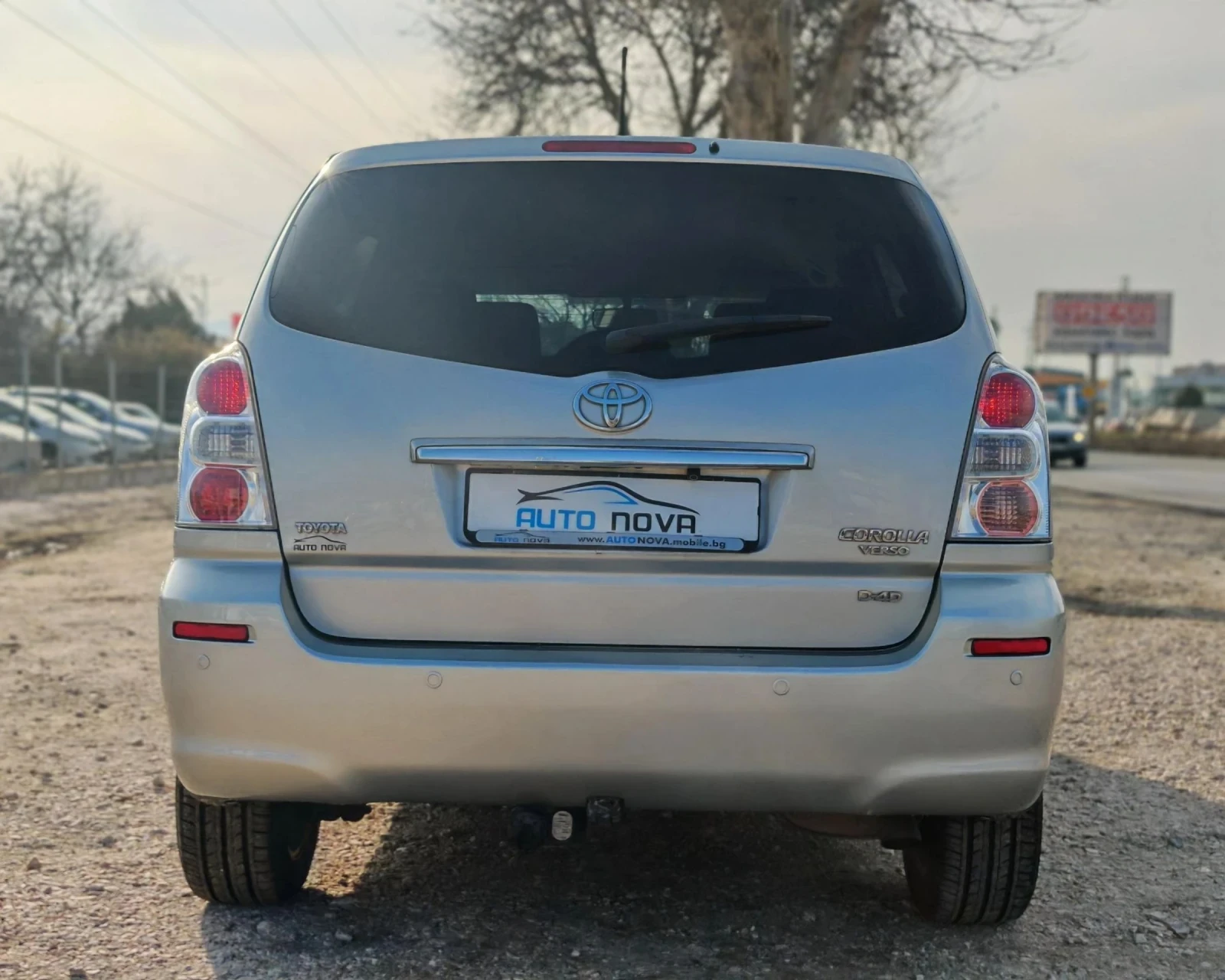 Toyota Corolla verso 2.2 ДИЗЕЛ 136 К.С. D4D! ВЕРИГА! КАМЕРА!УНИКАТ!  - изображение 6