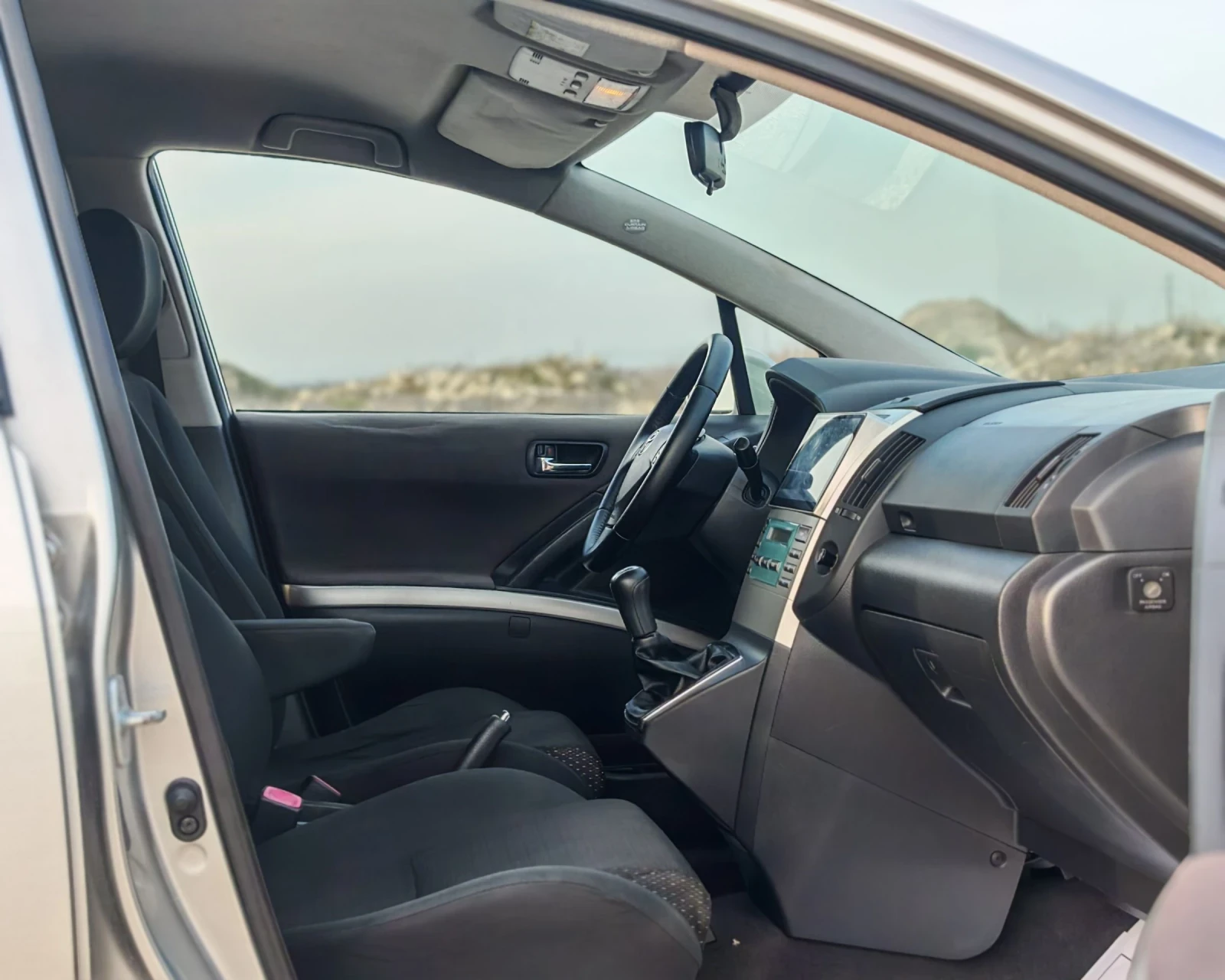 Toyota Corolla verso 2.2 ДИЗЕЛ 136 К.С. D4D! ВЕРИГА! КАМЕРА!УНИКАТ!  - изображение 10