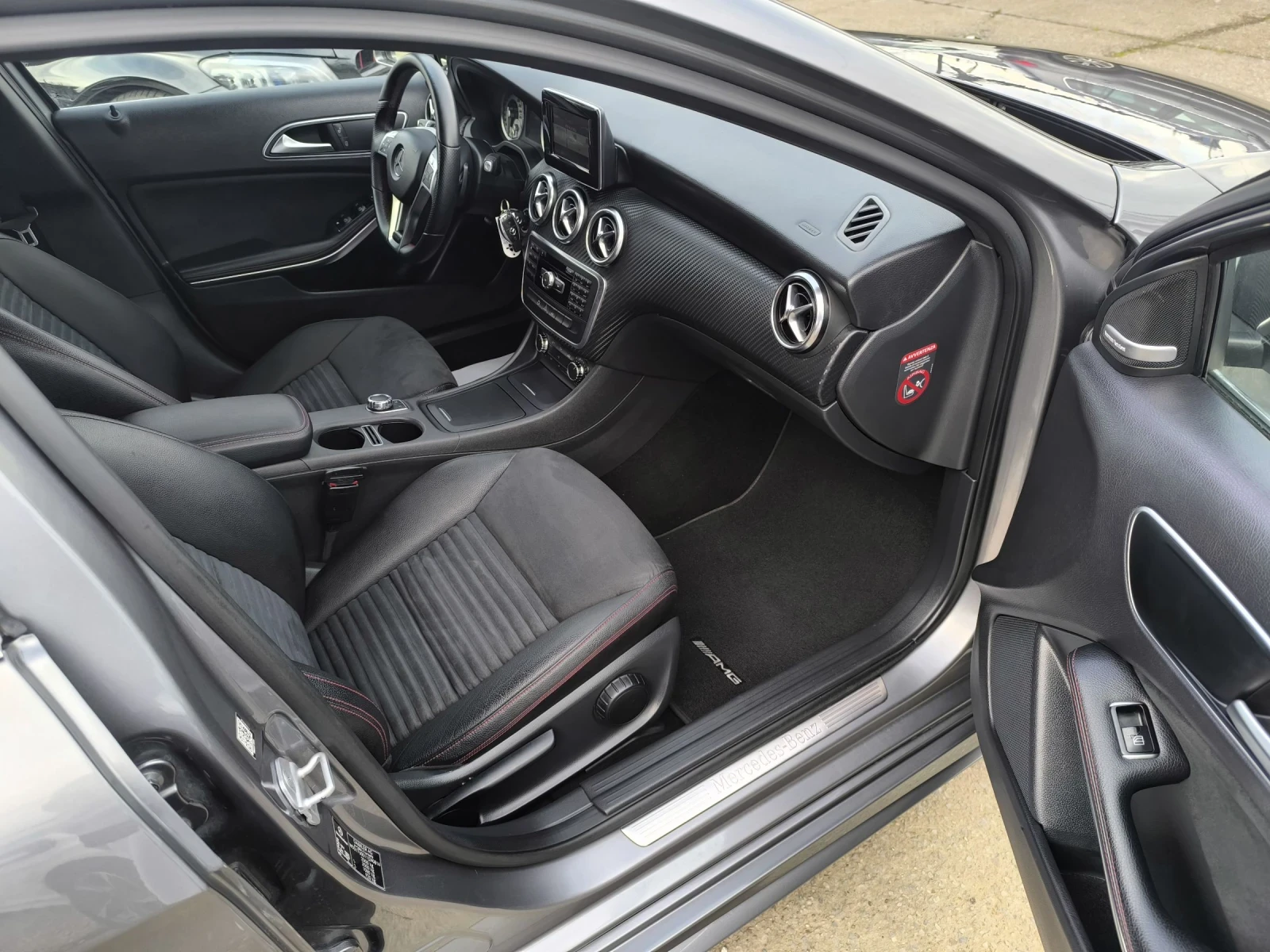 Mercedes-Benz A 200 CDI AMG LINE DISTRONIC NAVI HARMAN KARDON | Mobile.bg � ����������� 11