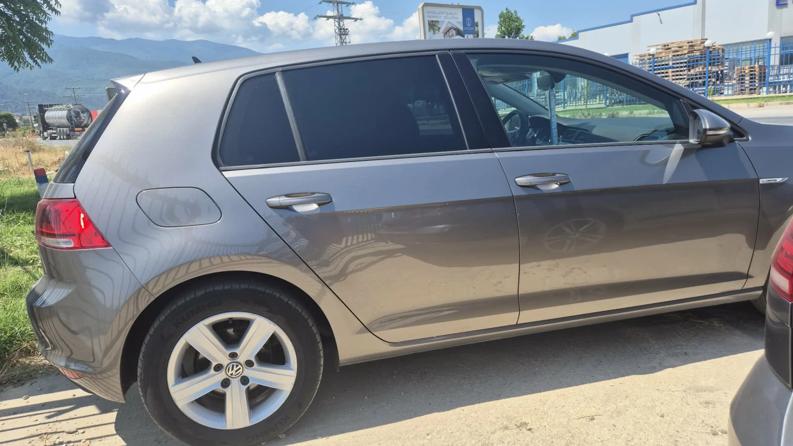 VW Golf  VII 1.4 TCI, снимка 4 - Автомобили и джипове - 54183313