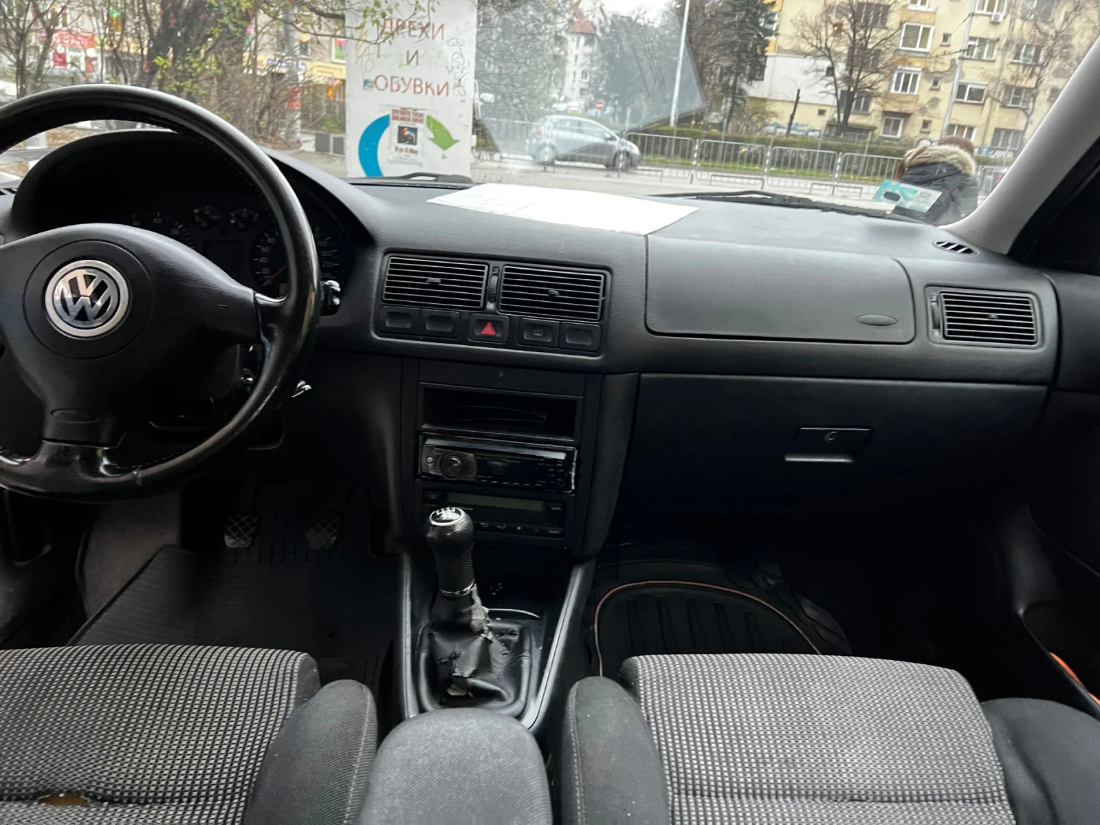 VW Golf, снимка 11 - Автомобили и джипове - 54354305