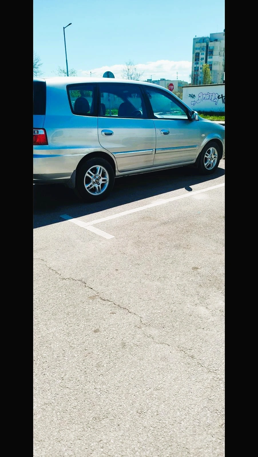 Kia Carens, снимка 5 - Автомобили и джипове - 54352592