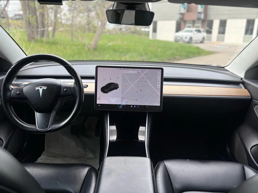 Tesla Model 3 Standard Plus* 360* Панорама* Подгреви* , снимка 13 - Автомобили и джипове - 54370306