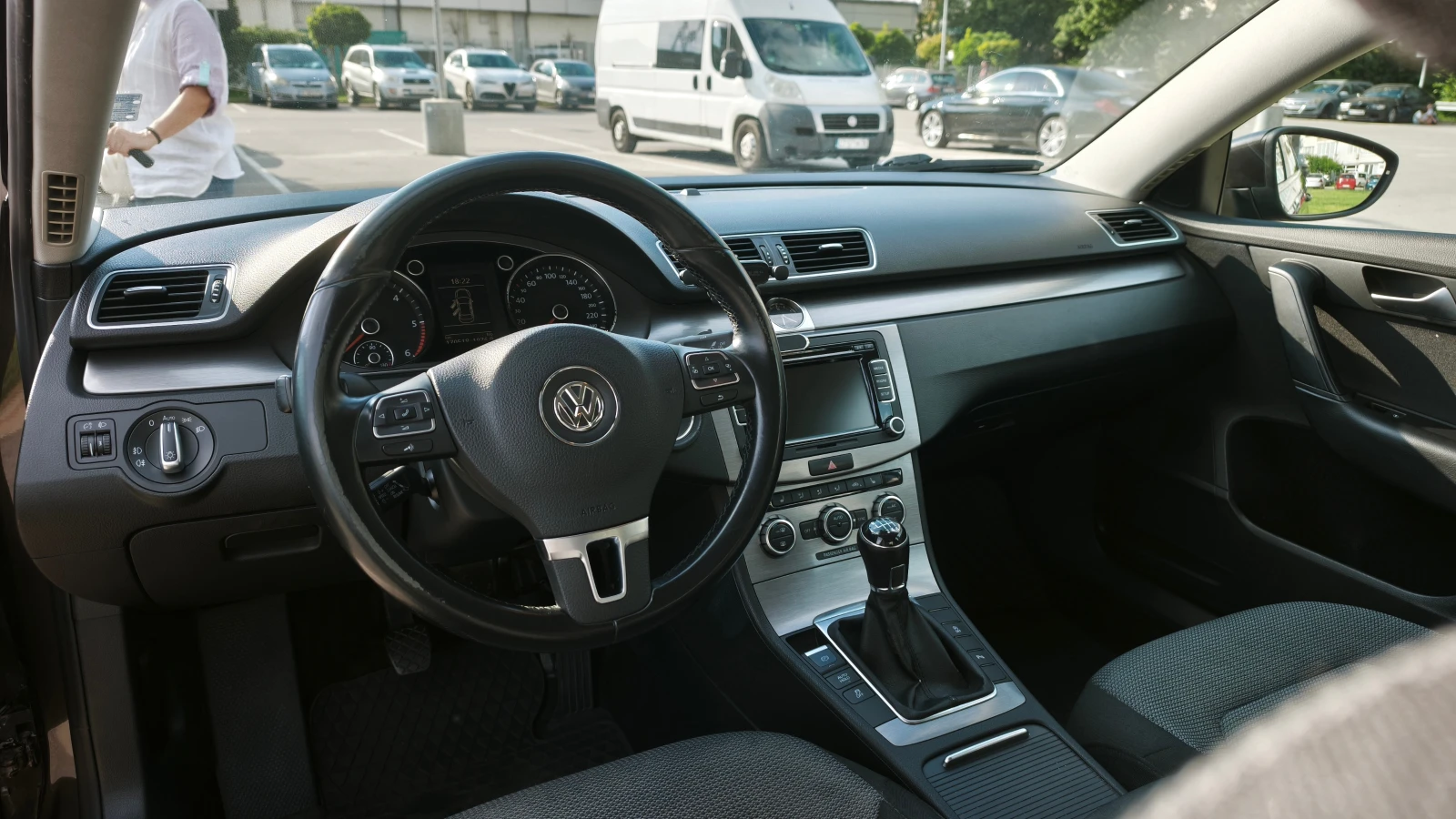VW Passat B8, снимка 17 - Автомобили и джипове - 54808016