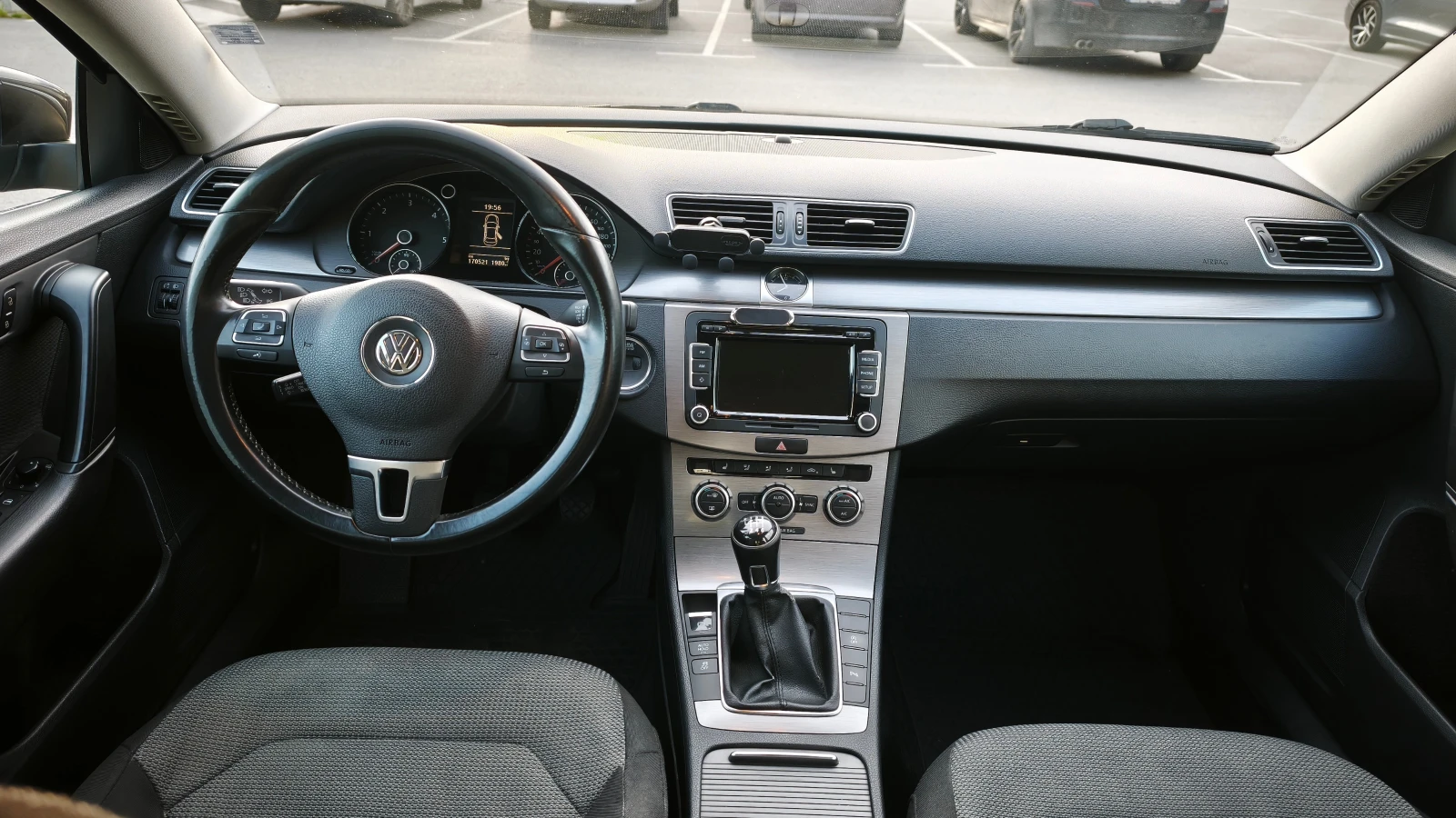 VW Passat B8, снимка 16 - Автомобили и джипове - 54808016