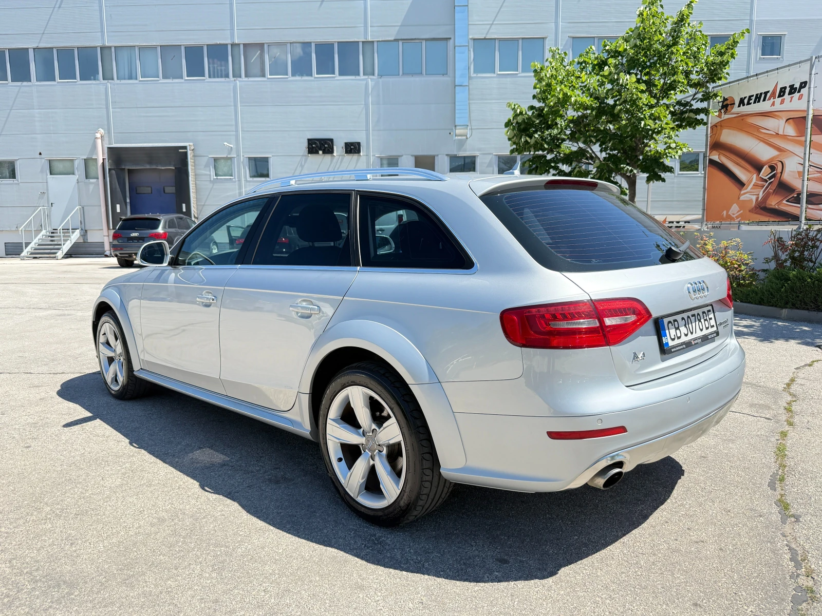 Audi A4 Allroad 3.0d 245 к.с./ГАРАНЦИЯ, снимка 3 - Автомобили и джипове - 54968160