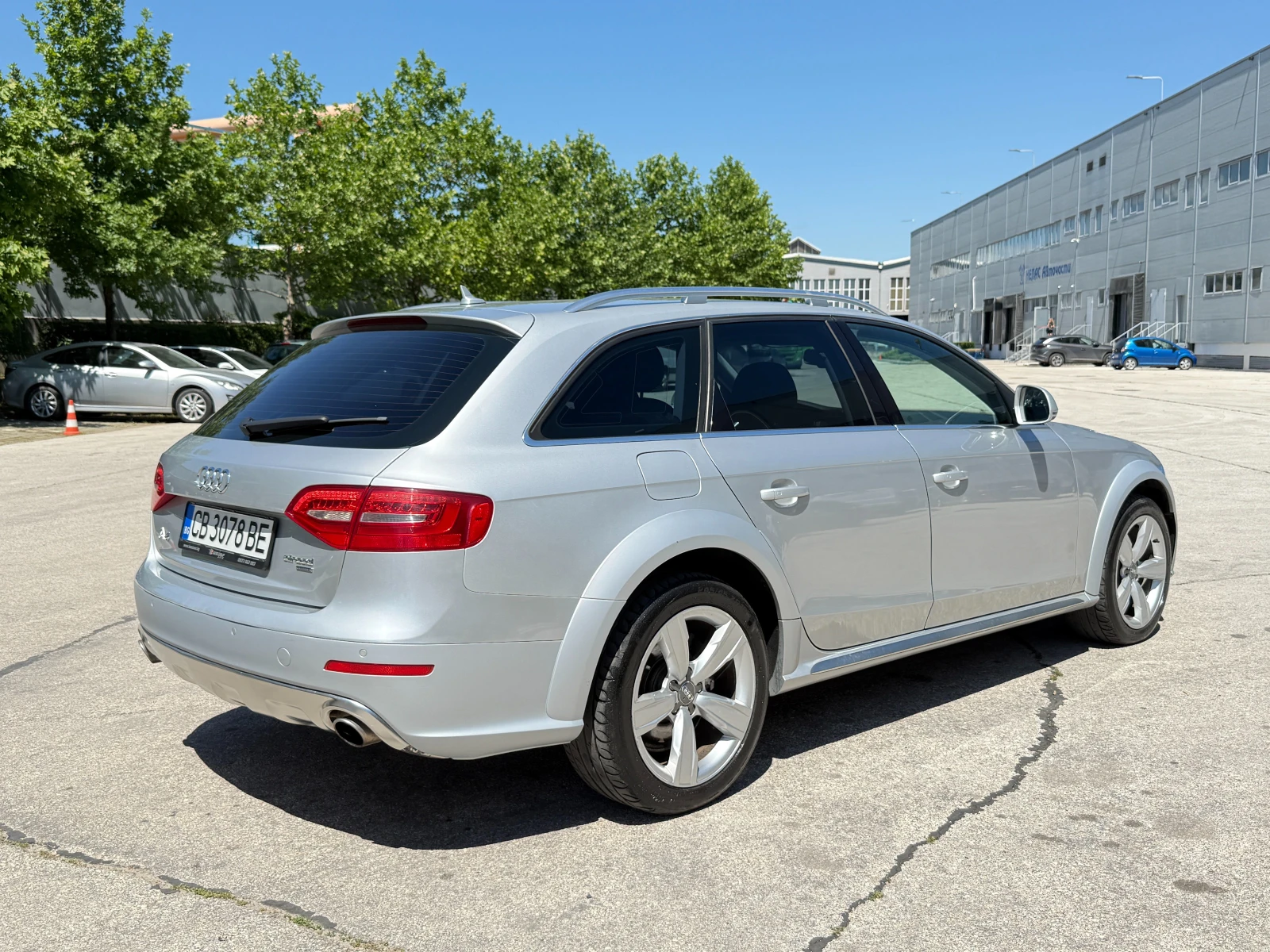 Audi A4 Allroad 3.0d 245 к.с./ГАРАНЦИЯ, снимка 4 - Автомобили и джипове - 54968160
