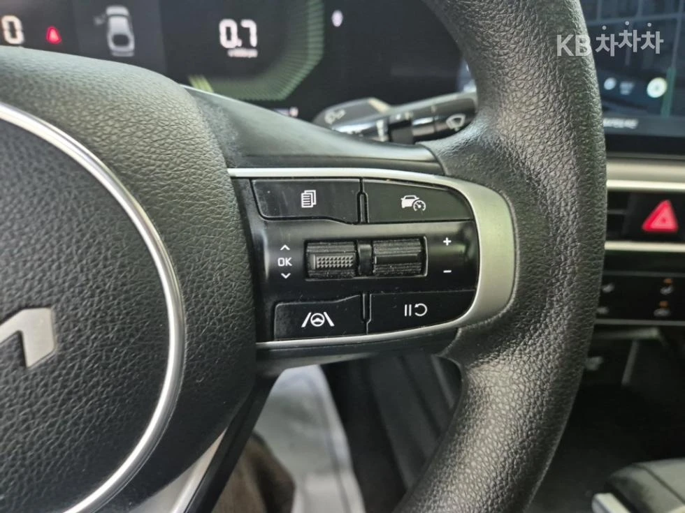 Kia K5 2 опции за плащане предварително / при доставка , снимка 16 - Автомобили и джипове - 55069077