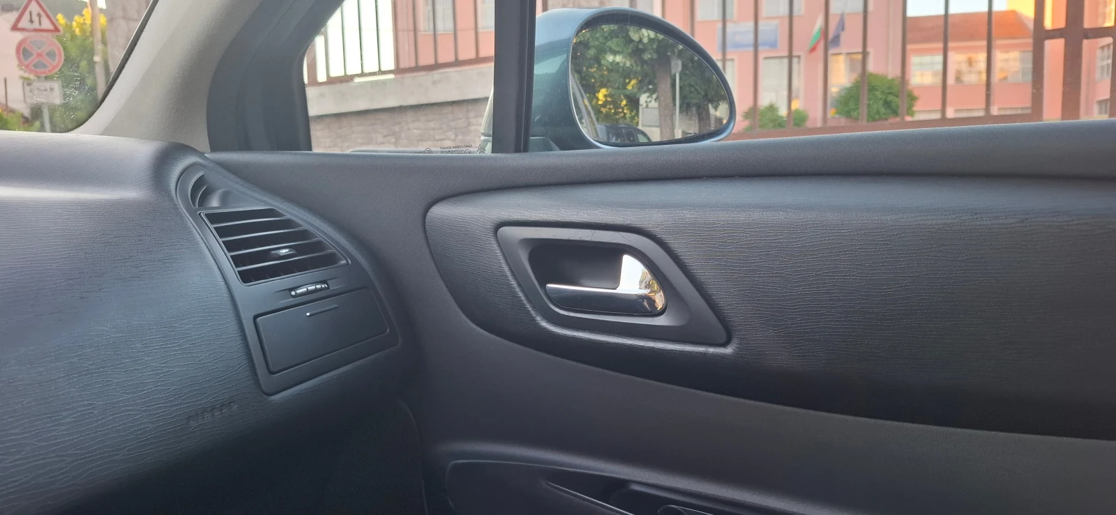 Citroen C4 N1, снимка 14 - Автомобили и джипове - 55269894