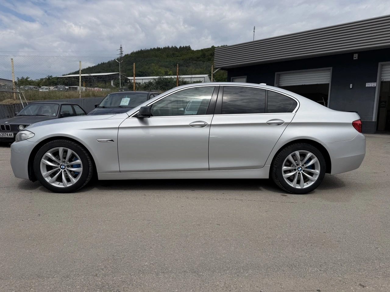 BMW 523 i F10 AUTOMATIC, снимка 8 - Автомобили и джипове - 55382020