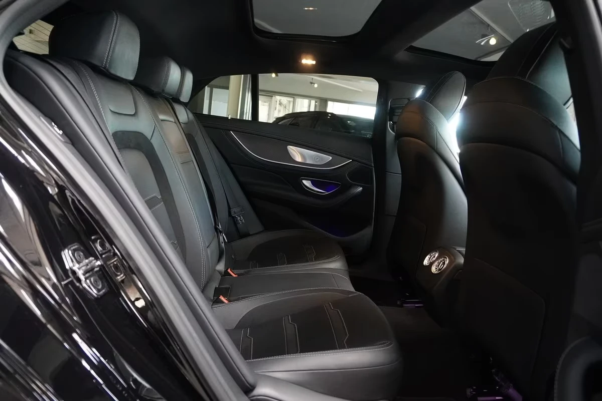Mercedes-Benz AMG GT 53/4M+ /AERO/435HP/PANO/BURM/360/324h, снимка 15 - Автомобили и джипове - 55666664