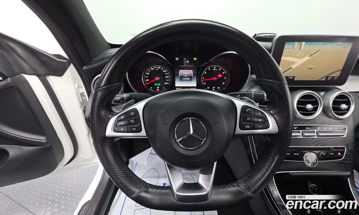 Mercedes-Benz C 200 C200 Coupe, снимка 13 - Автомобили и джипове - 56122450