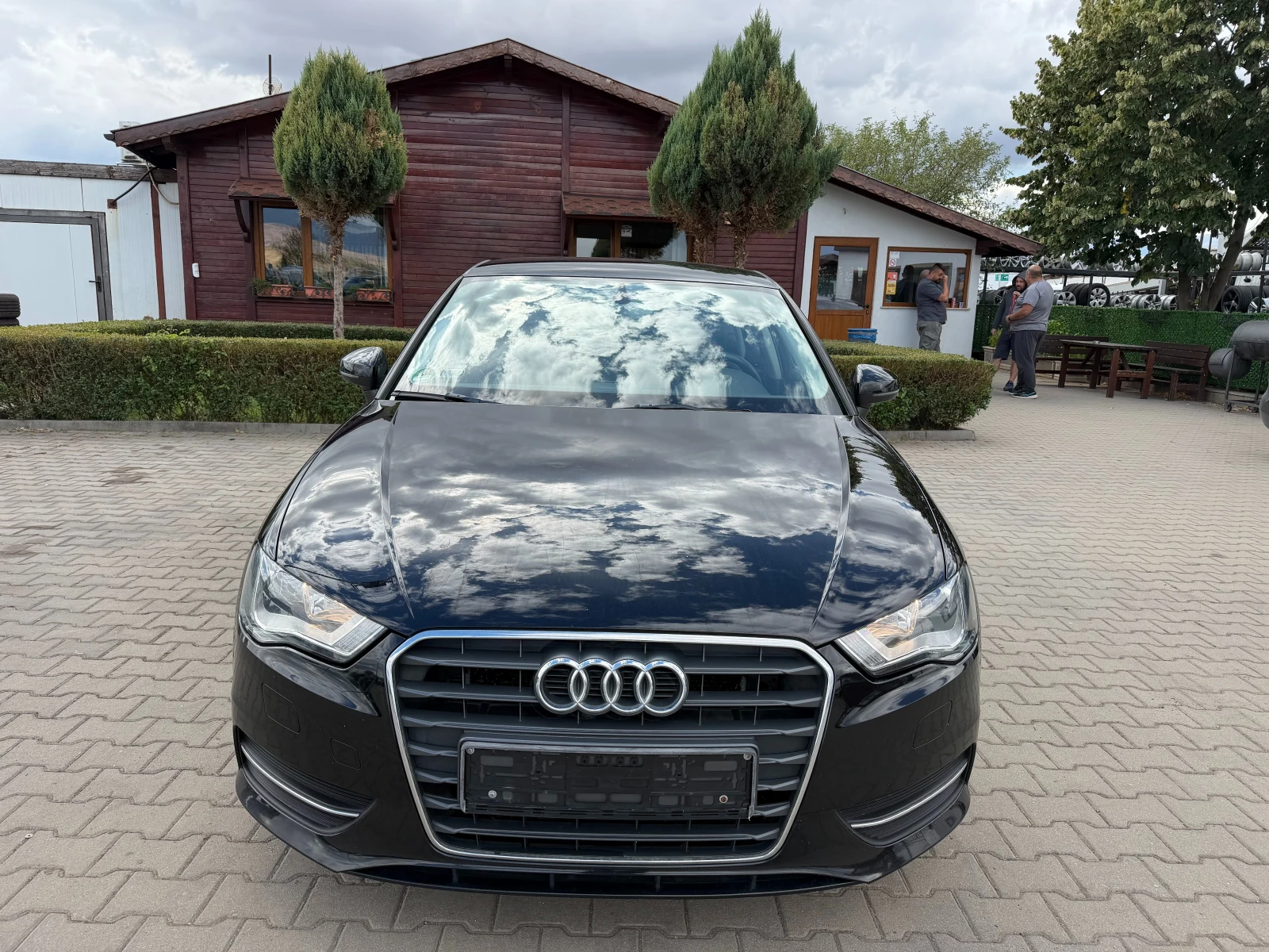 Audi A3 1.6TDI EURO 5, снимка 3 - Автомобили и джипове - 56198030