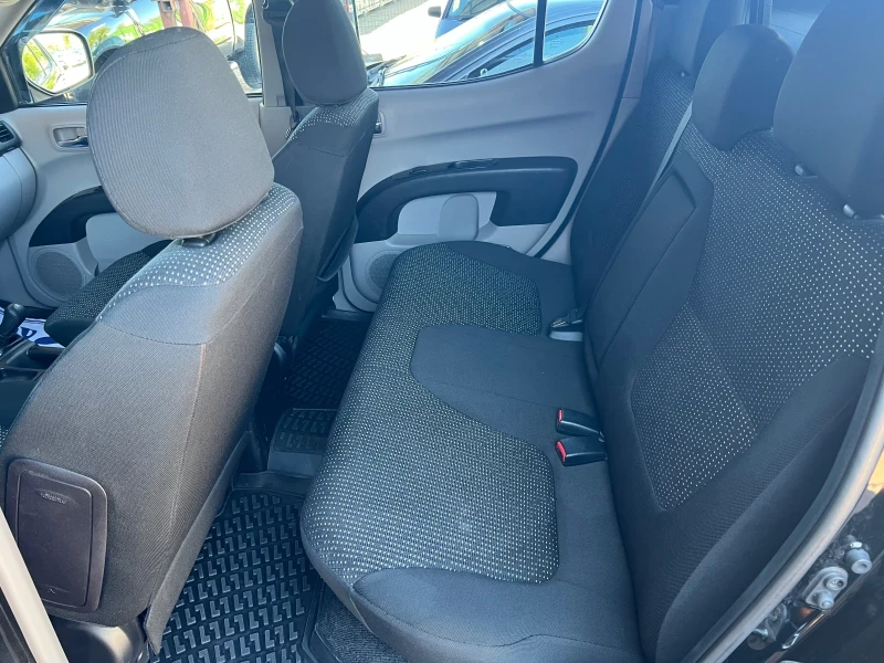 Mitsubishi L200 2.5* 4x4* АВТОМАТИК* , снимка 11 - Автомобили и джипове - 51756845