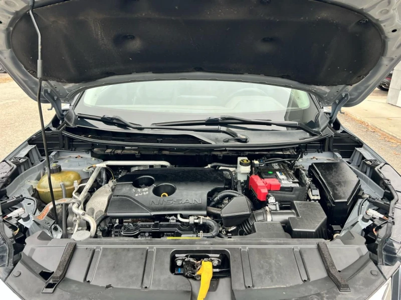 Nissan Rogue, снимка 7 - Автомобили и джипове - 52998655