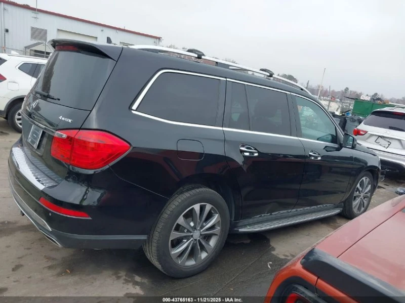 Mercedes-Benz GL 450 4.6l 4Matic, снимка 13 - Автомобили и джипове - 53577185