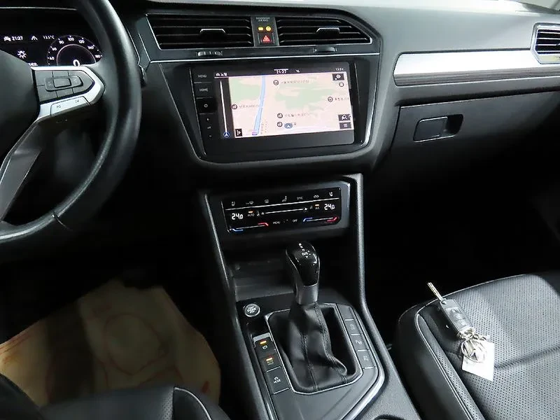 VW Tiguan Allspace 2.0 Tsi Prestige, снимка 11 - Автомобили и джипове - 56112886