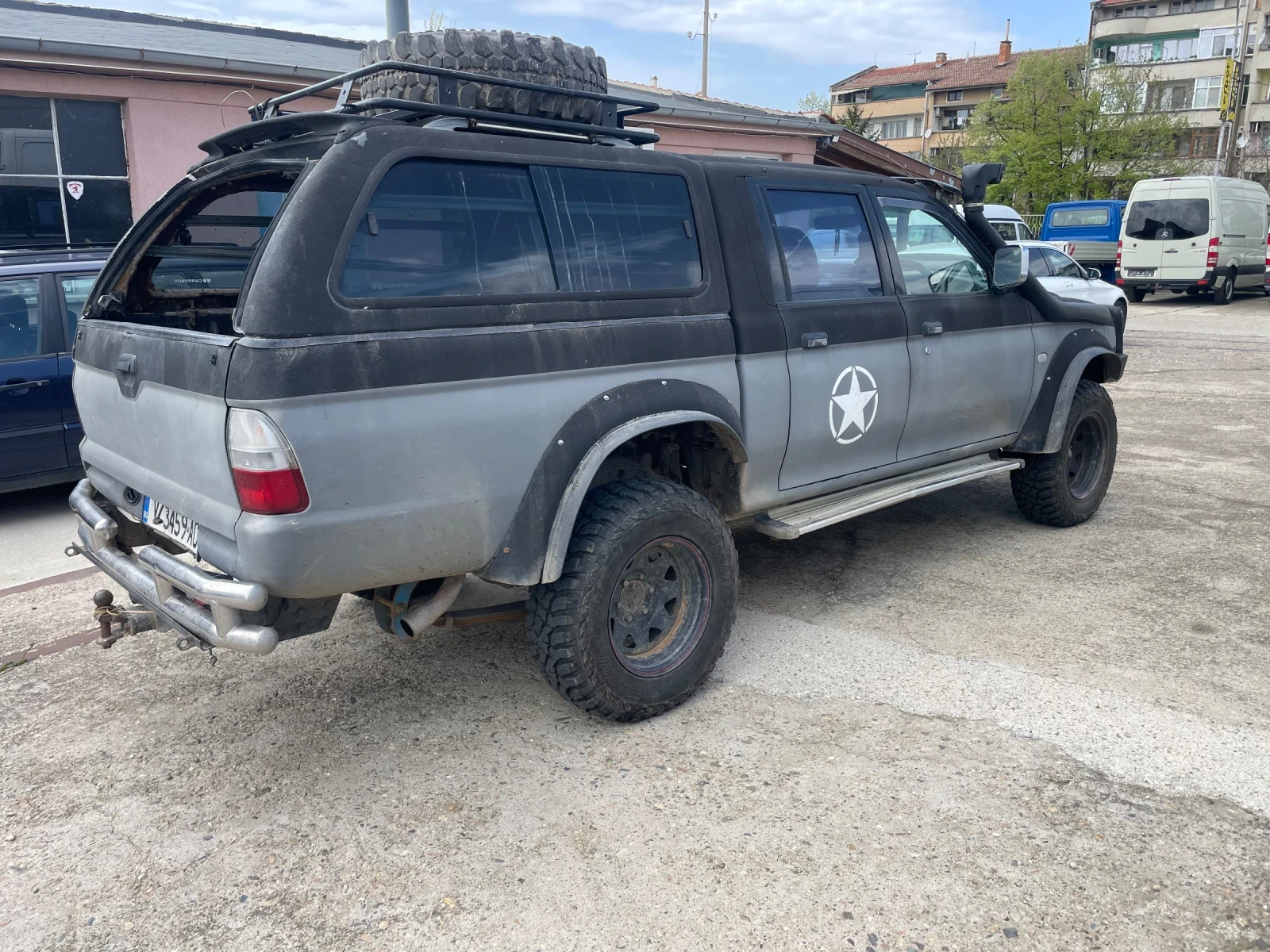Mitsubishi L200 3.0 V6 - изображение 3