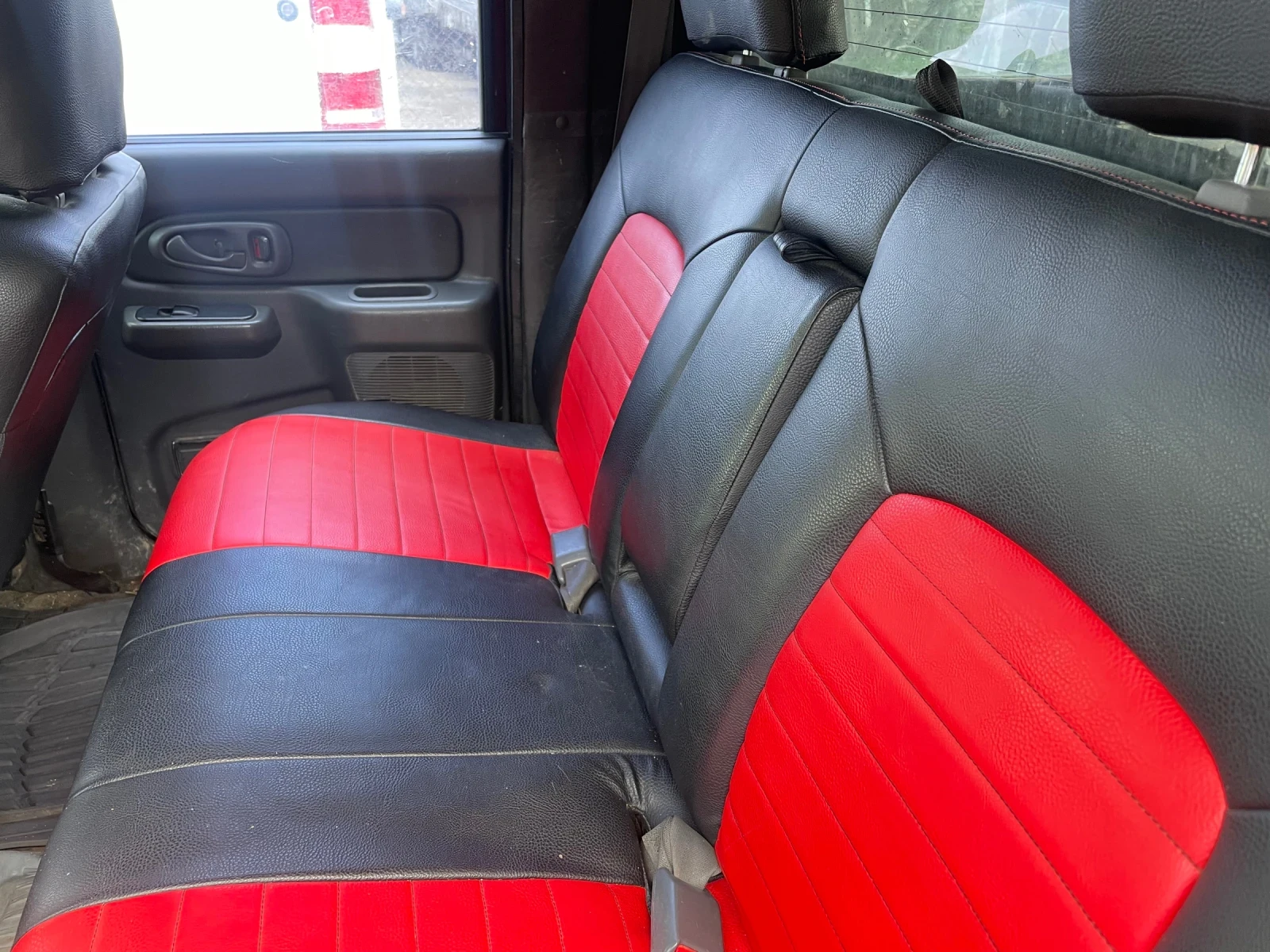 Mitsubishi L200 3.0 V6 - изображение 9