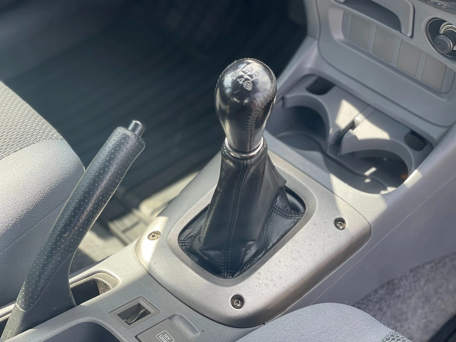 Toyota Rav4 2.0VVT-i 4x4 | Mobile.bg — изображение 14