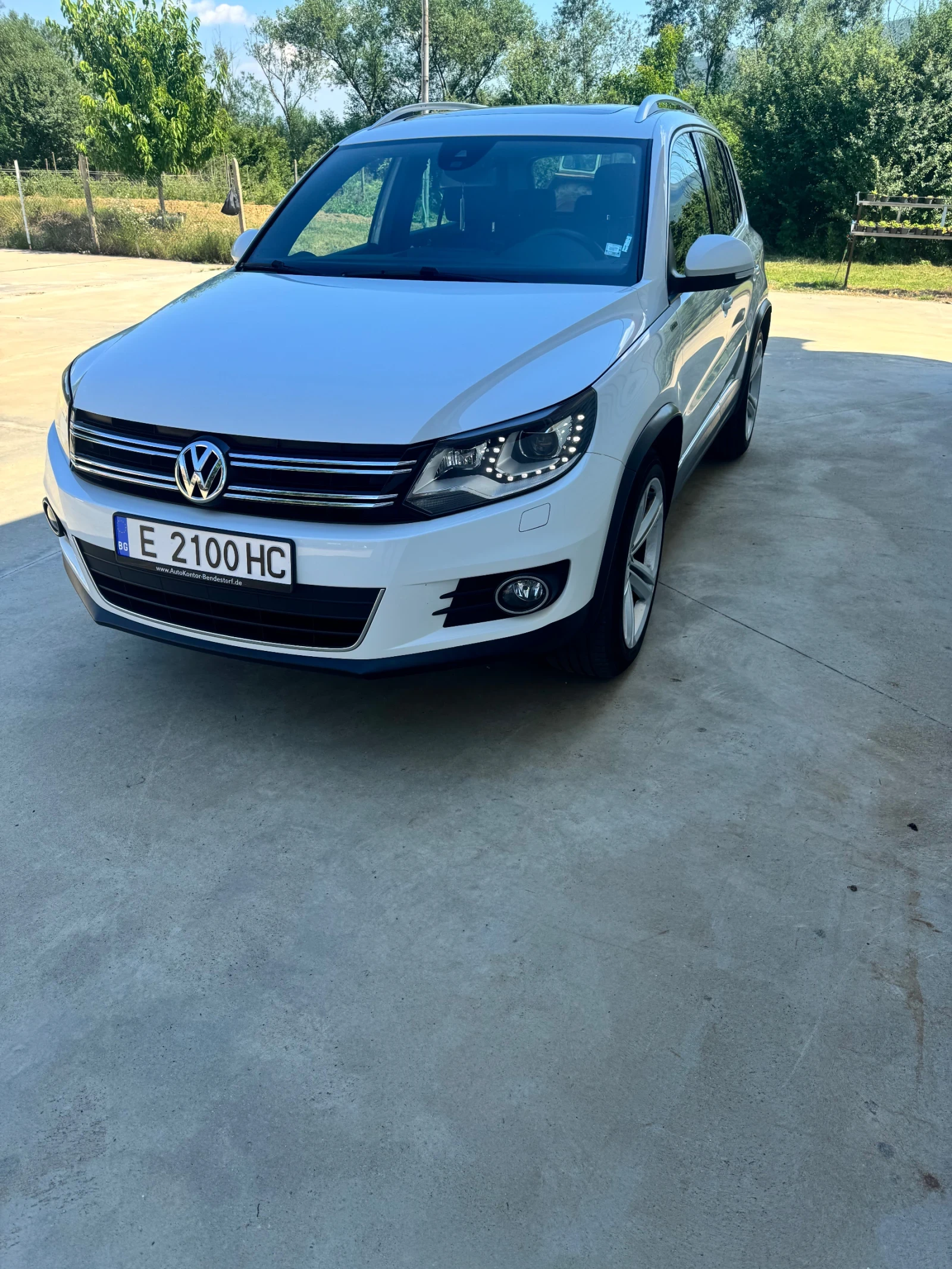 VW Tiguan 2.0 TDI LOUGE 184 к.с. | Mobile.bg — изображение 1