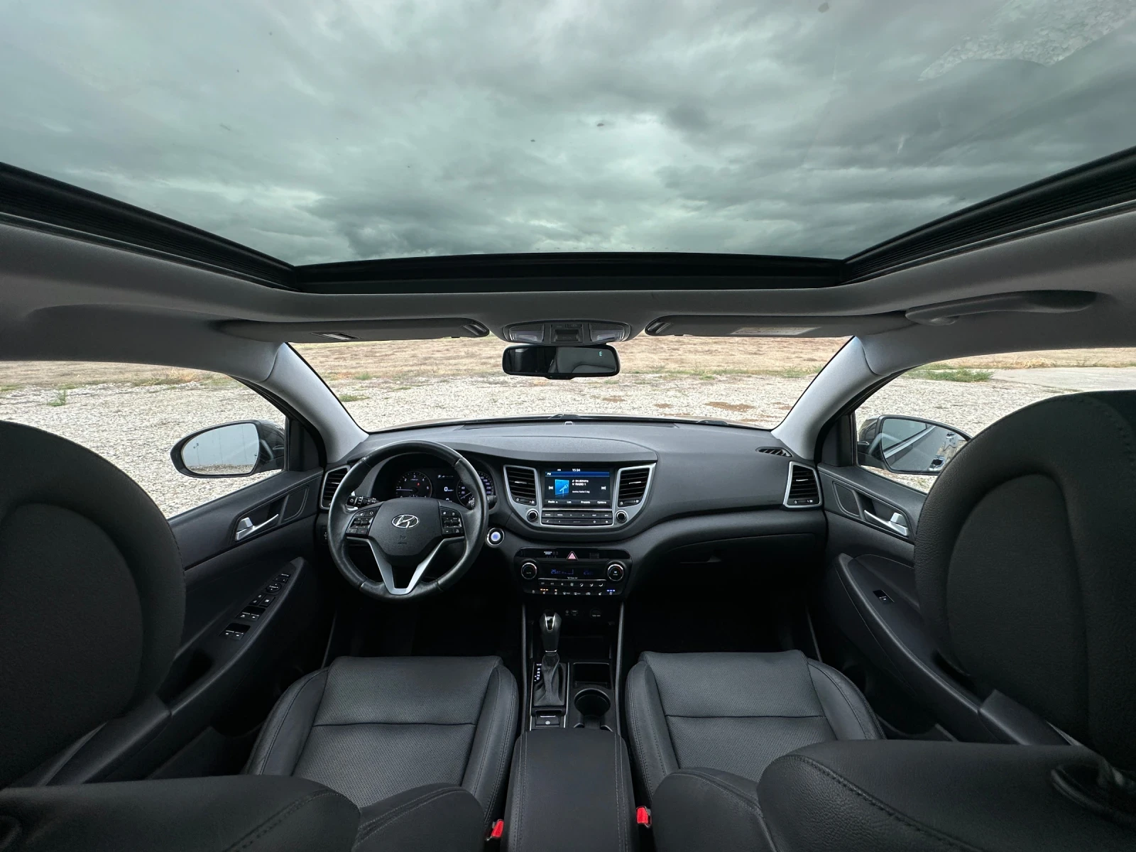 Hyundai Tucson ПРОДАДЕН/2.0 CRDi 185кс/4х4/Premium/Всички екстри - изображение 9