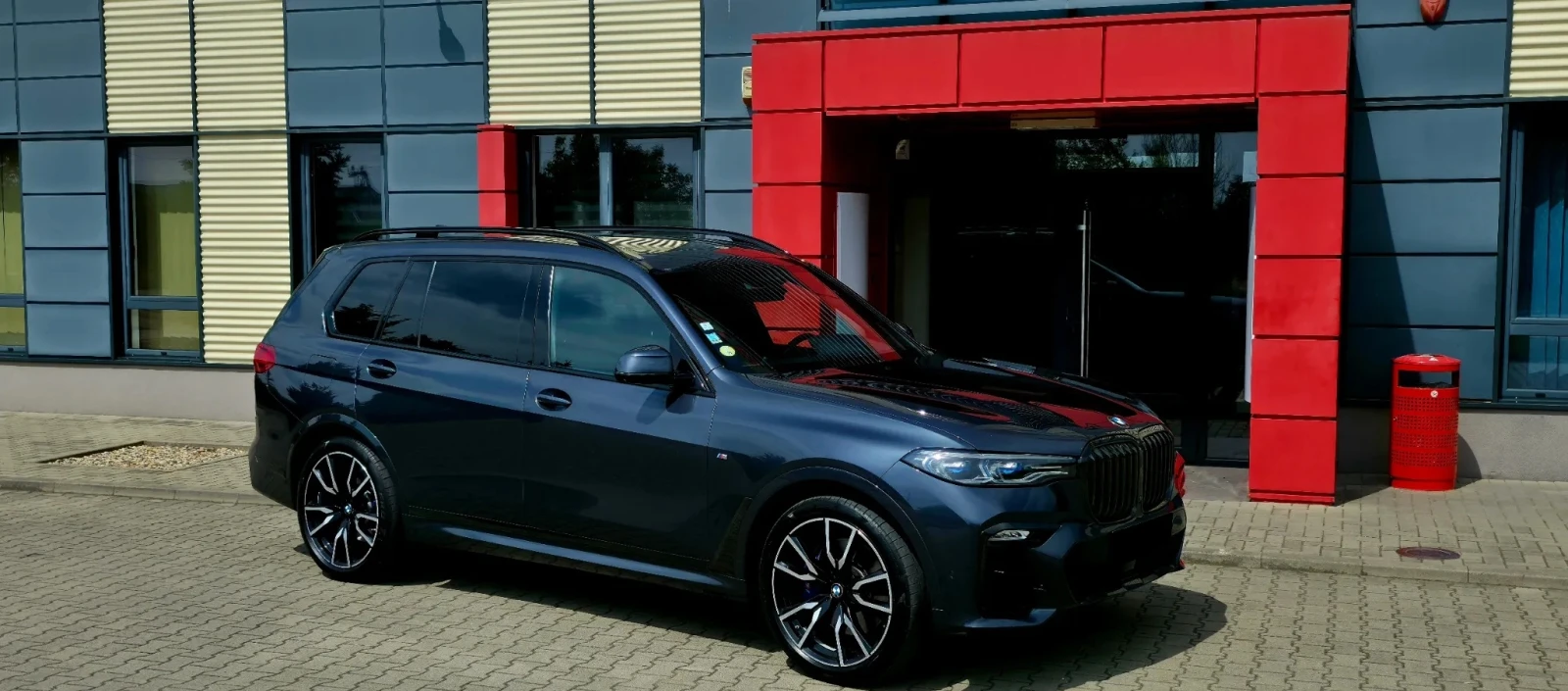 BMW X7 30d xDrive M-pack - изображение 2