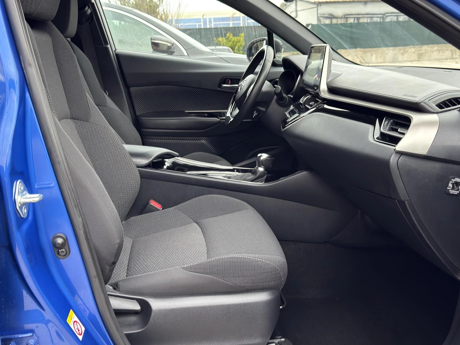 Toyota C-HR 1.8 HYBRID EURO6D TOP | Mobile.bg � ����������� 13