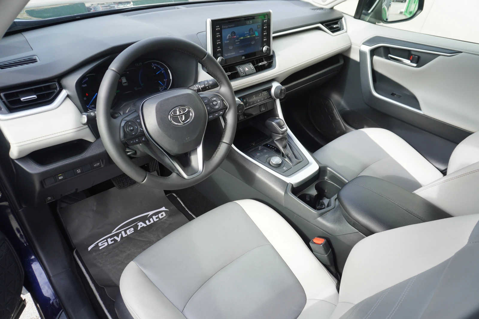 Toyota Rav4 2.5i HYBRID AWD-i, EXECUTIVE/360 CAMERA/JBL/BSM - изображение 10