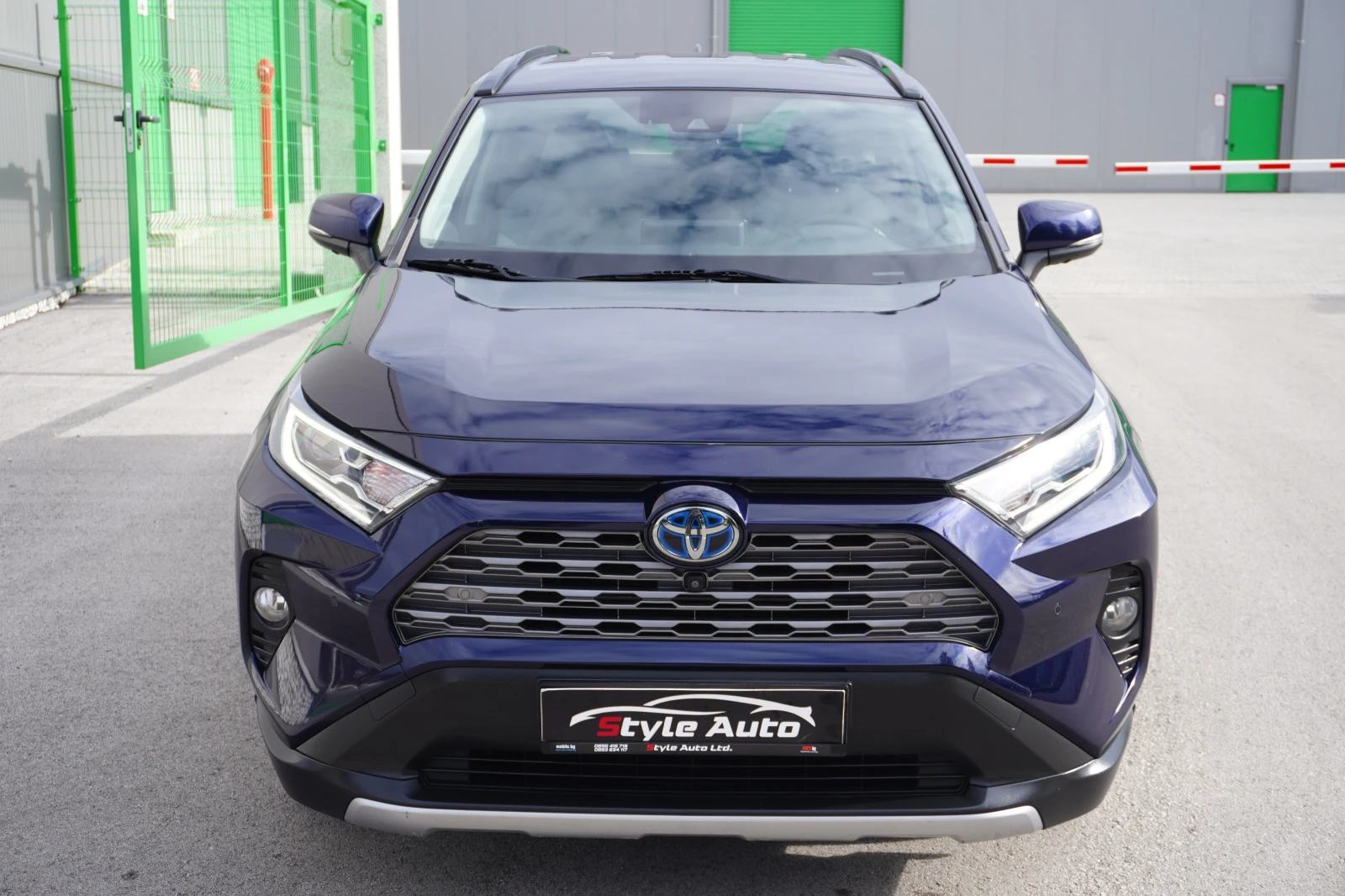 Toyota Rav4 2.5i HYBRID AWD-i, EXECUTIVE/360 CAMERA/JBL/BSM - изображение 8