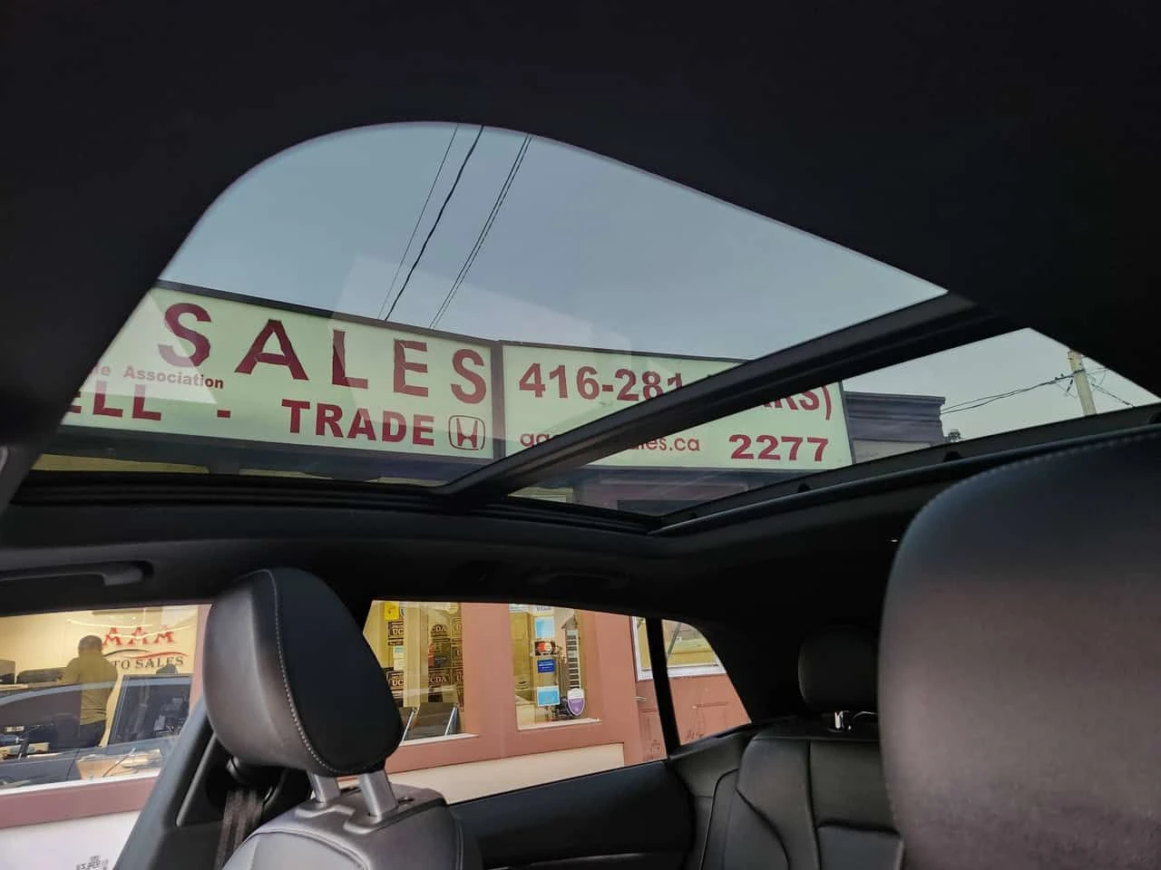 Audi Q8 Progressiv/ДИСТРОНИК/ПАНОРАМА/ОБДУХВАНЕ/360, снимка 11 - Автомобили и джипове - 53919109