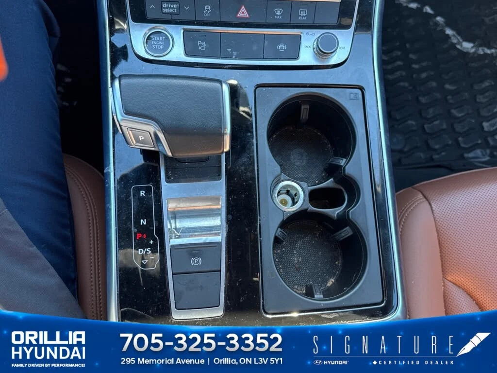 Audi Q8 quattro  55 TFSI* АвтоКредит* (Цена до БГ) , снимка 10 - Автомобили и джипове - 53956852