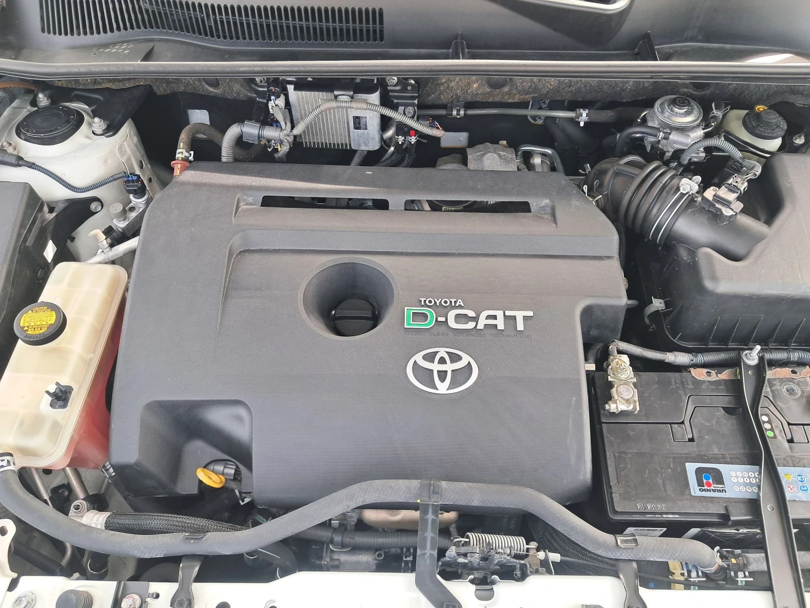 Toyota Rav4 2.2 150к.с АВТОМАТИК 4х4 Италия, снимка 16 - Автомобили и джипове - 54211408