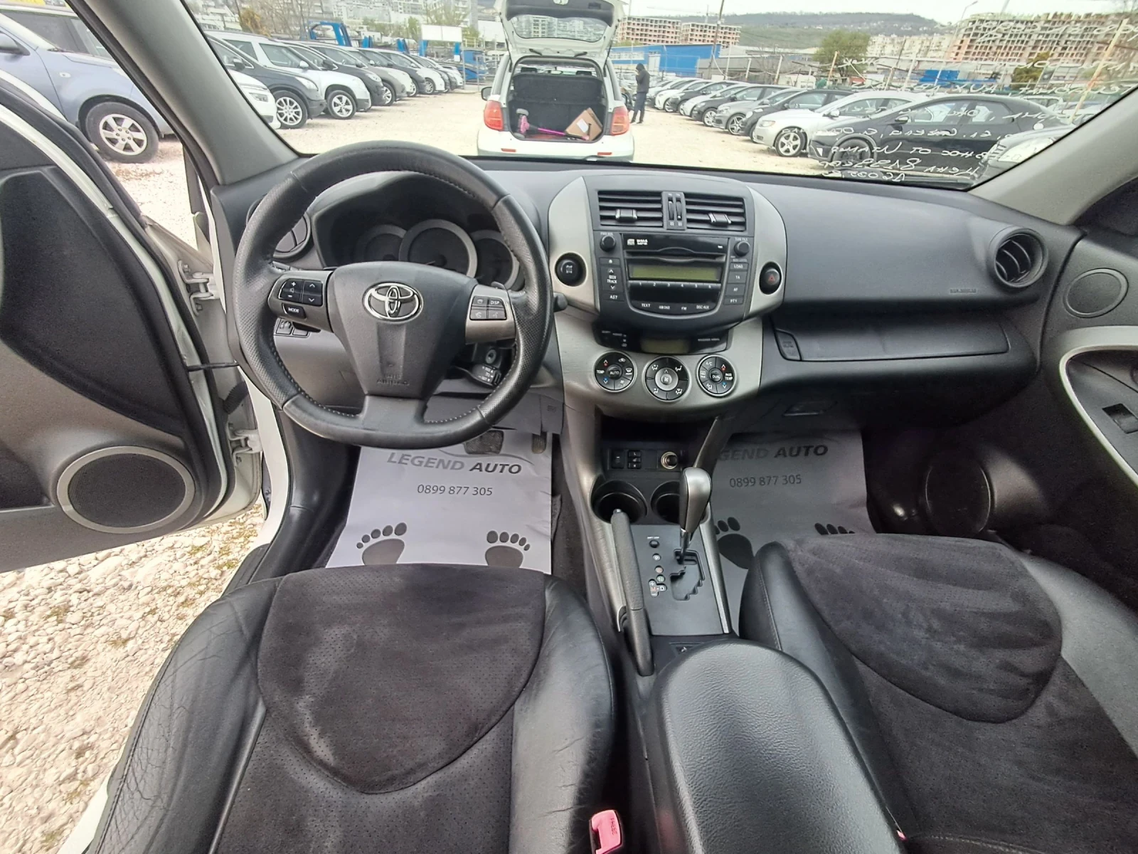 Toyota Rav4 2.2 150к.с АВТОМАТИК 4х4 Италия, снимка 11 - Автомобили и джипове - 54211408