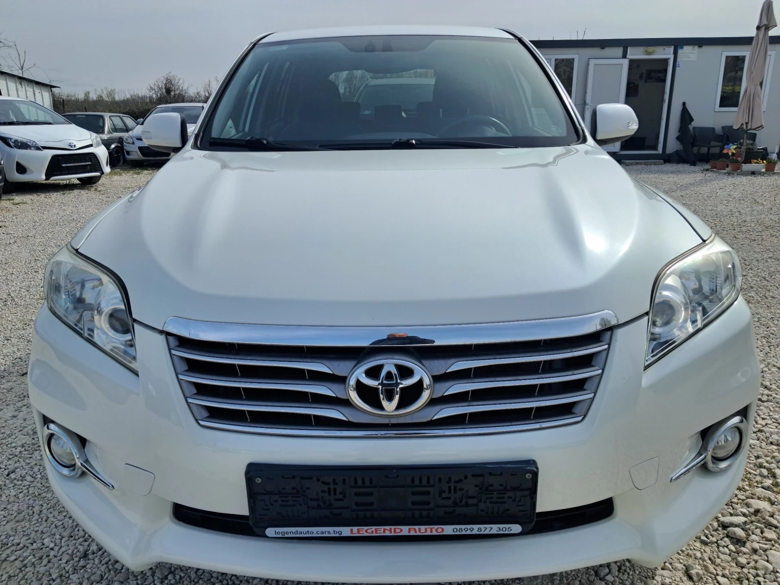 Toyota Rav4 2.2 150к.с АВТОМАТИК 4х4 Италия, снимка 3 - Автомобили и джипове - 54211408