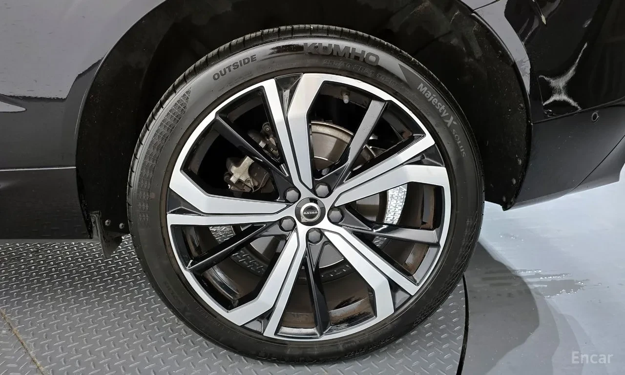 Volvo XC60 B6 | R-Design | 4x4 | PILOT ASSIST | HUD | 360 ��� | Mobile.bg � ����������� 11