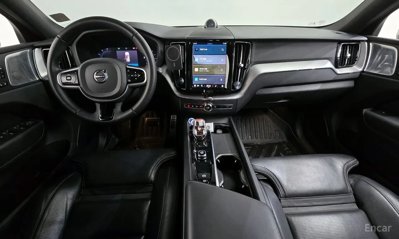 Volvo XC60 B6 | R-Design | 4x4 | PILOT ASSIST | HUD | 360 ��� | Mobile.bg � ����������� 7