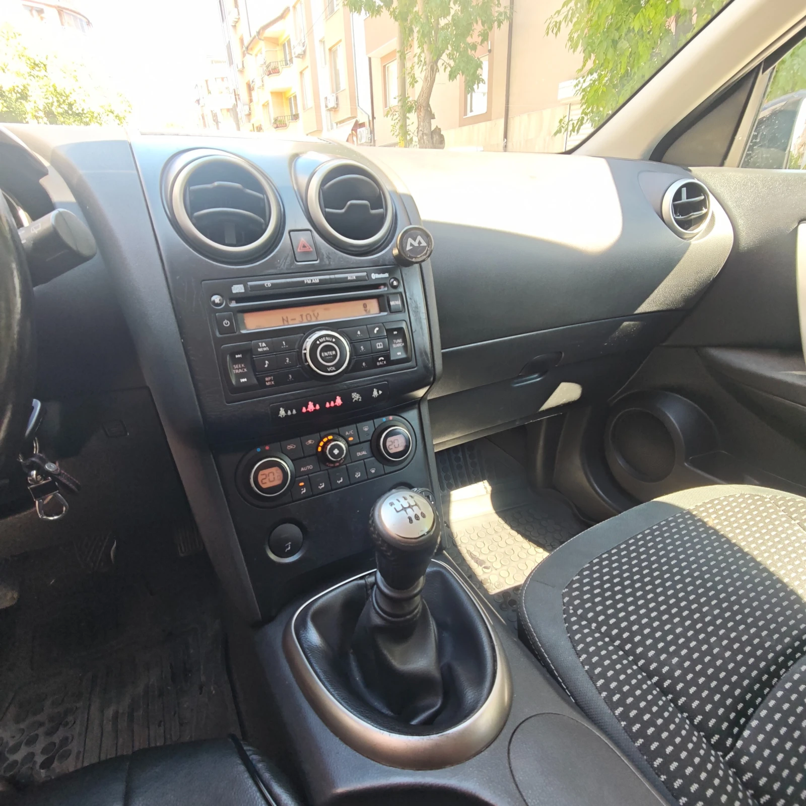 Nissan Qashqai Pure Drive, снимка 6 - Автомобили и джипове - 55260170