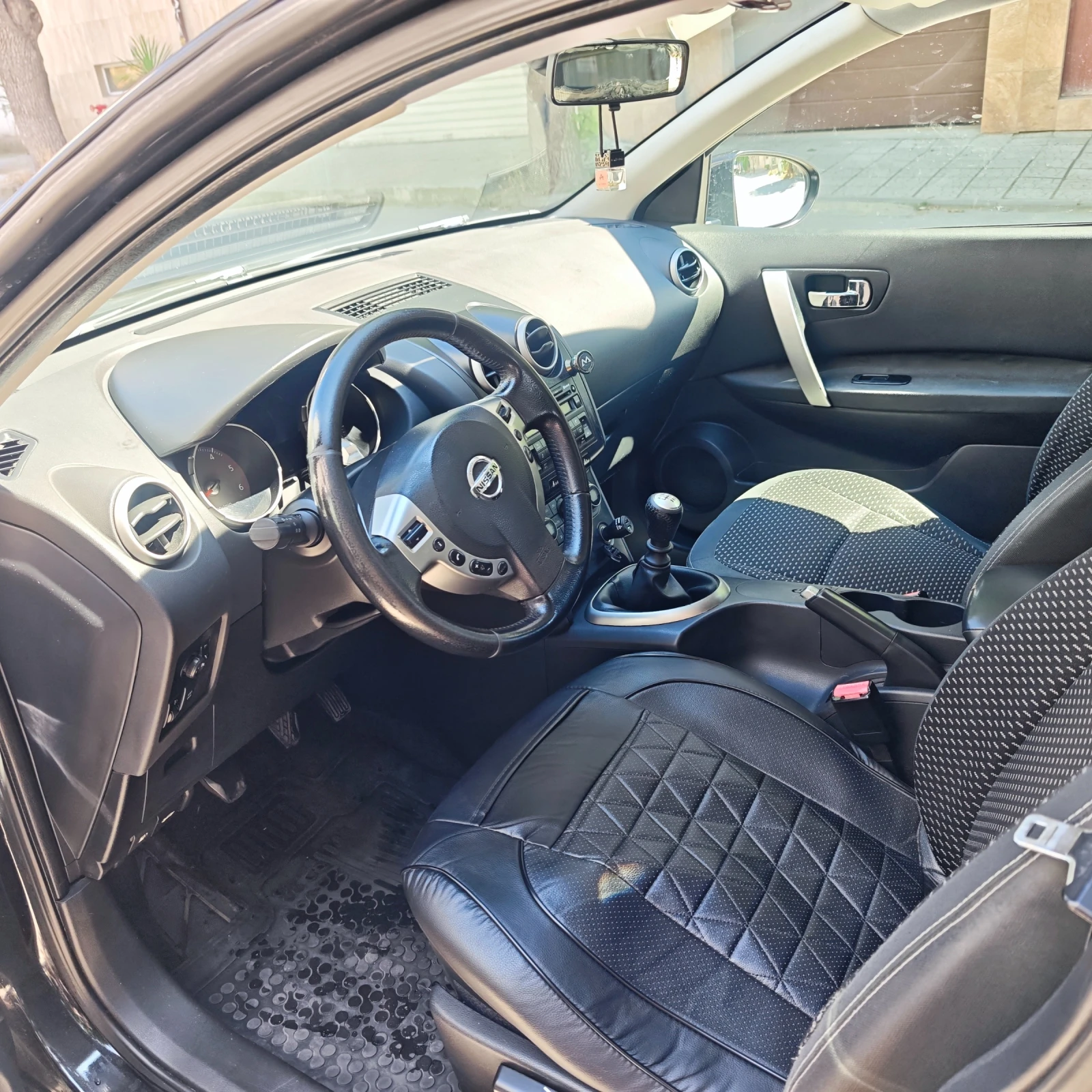 Nissan Qashqai Pure Drive, снимка 4 - Автомобили и джипове - 55260170