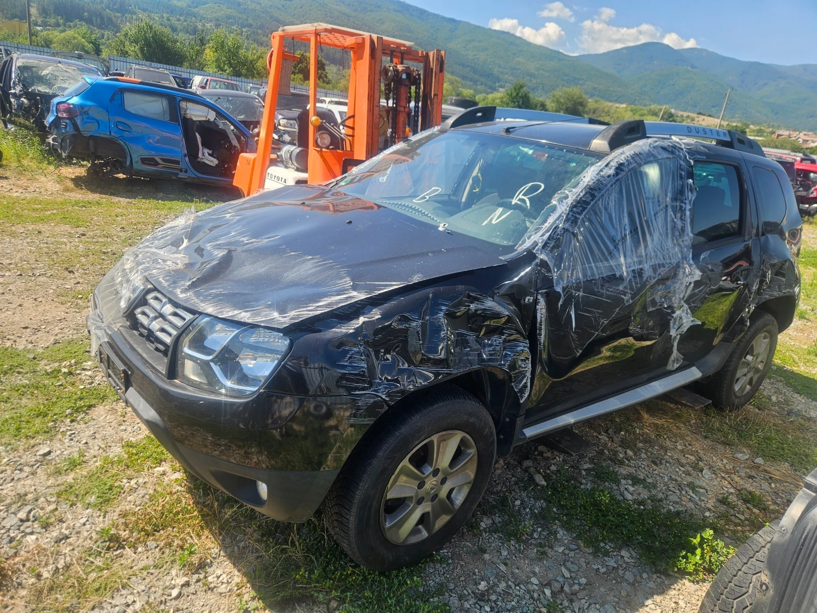 Dacia Duster 1.6i | Mobile.bg � ����������� 3