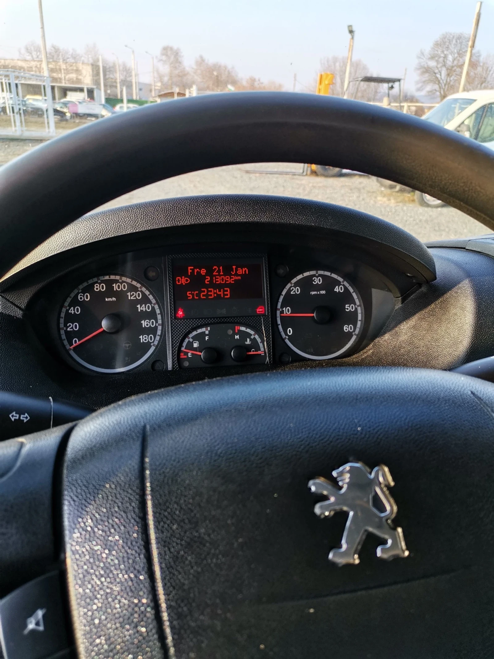 Peugeot Boxer 2.2hdi 150ks Klima MAXXI evro5 - изображение 10