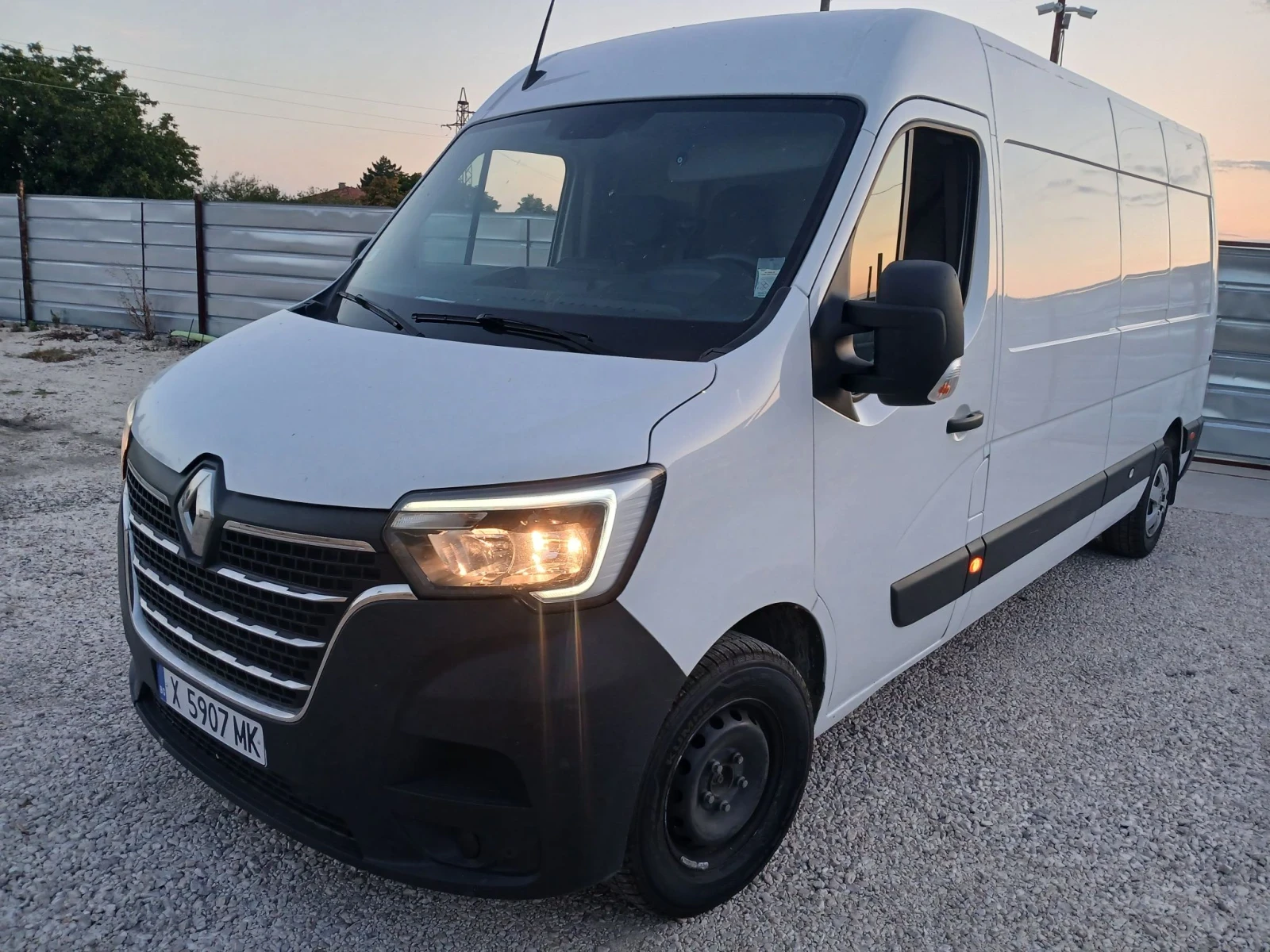 Renault Master 2, 3, снимка 3 - Бусове и автобуси - 56723265
