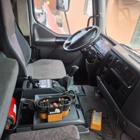 Renault Premium 420 Влекач с кран, снимка 4