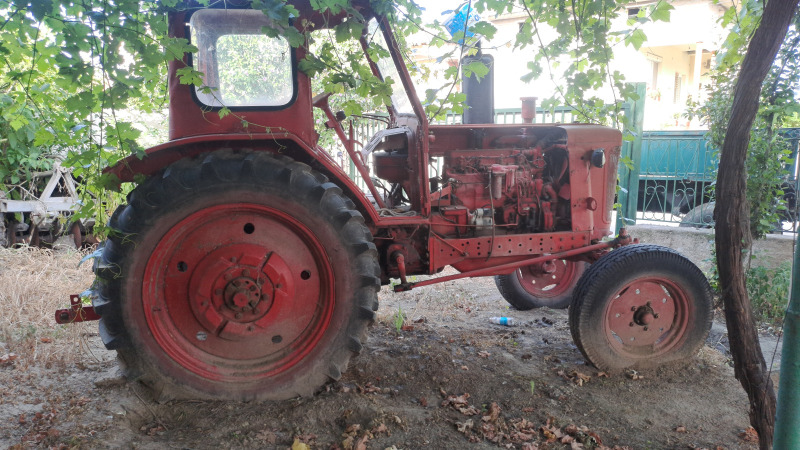 Трактор ЮМЗ, снимка 3 - Селскостопанска техника - 46417645
