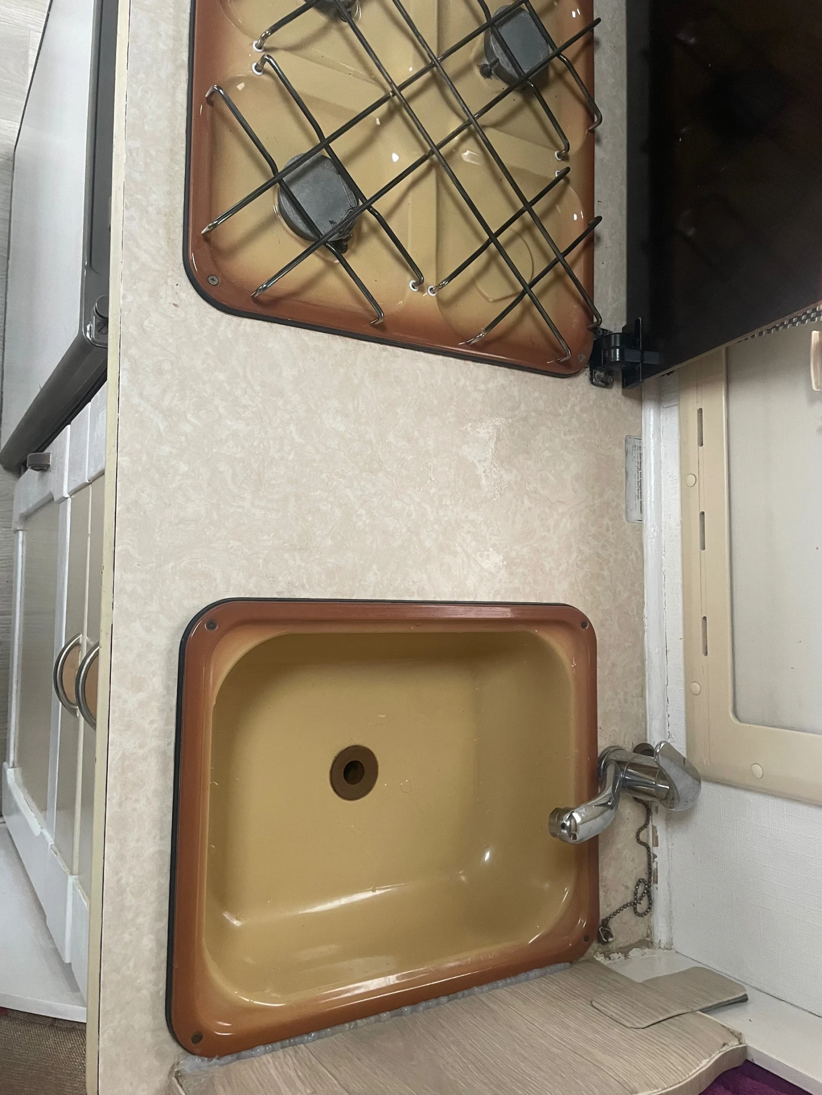  Euramobil Euromobil  | Mobile.bg   11